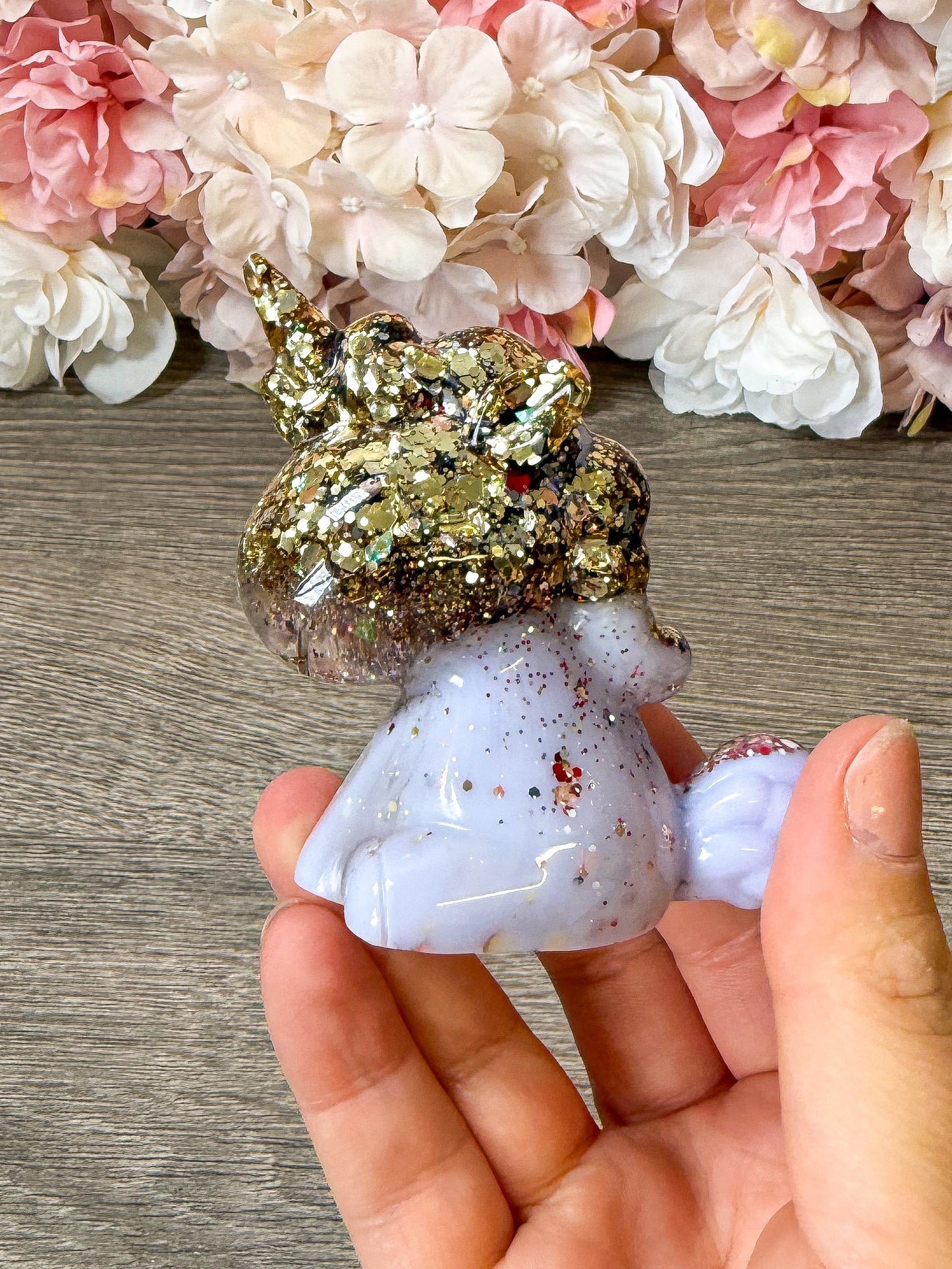 Einhorn Figur aus Epoxidharz – handgefertigte Deko Figur Einzelstück