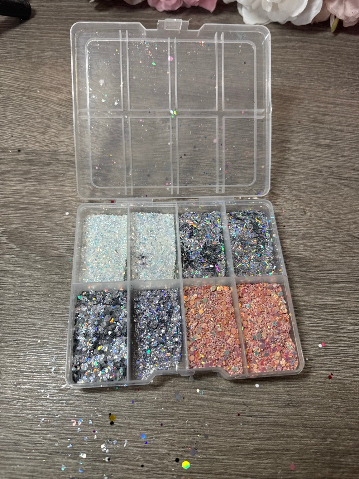 Glitter-Palette Eisweiß, Silber & Roségold – 8 große Fächer – selbst zusammengestellt