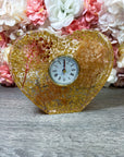 Standuhren aus Resin in verschiedenen Designs