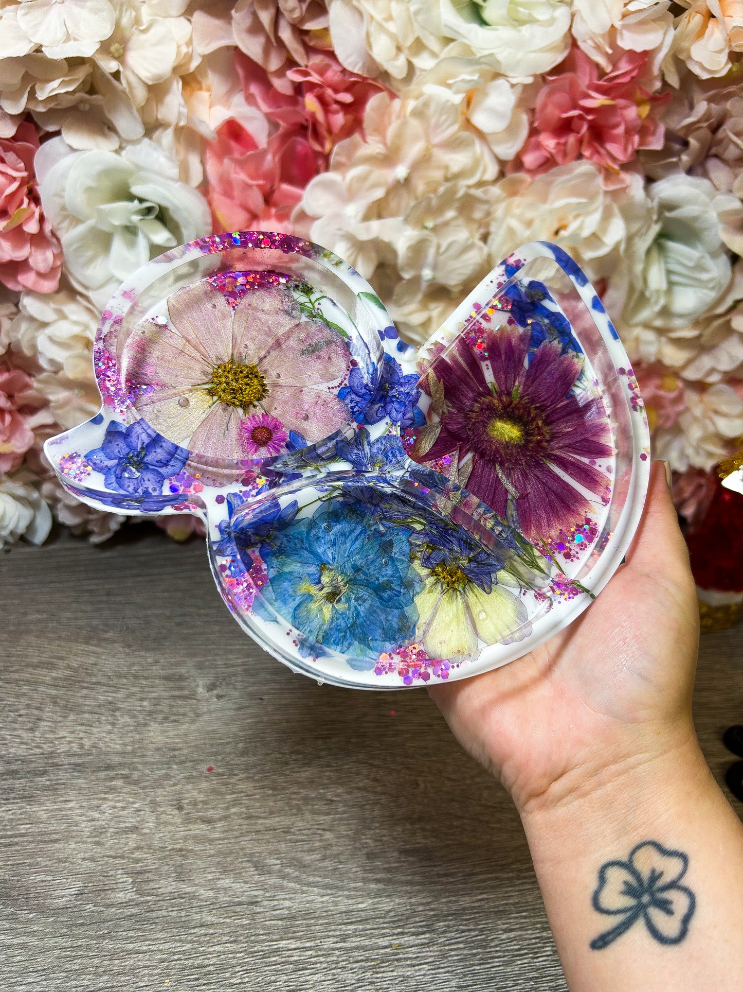 Tablett "Ente" mit echten Blüten