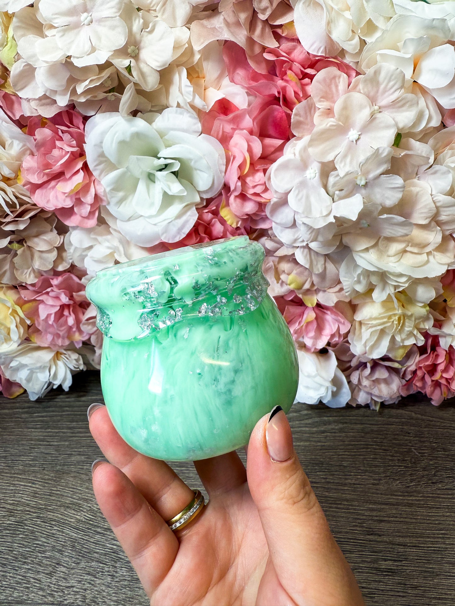 Dose mit Schraubverschluss