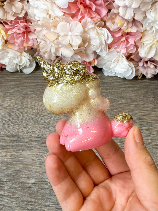 Einhorn Figur aus Epoxidharz – handgefertigte Deko Figur Einzelstück