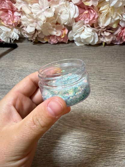 Eisblauer Holo Glitter Mix – teilgefüllte Dose
