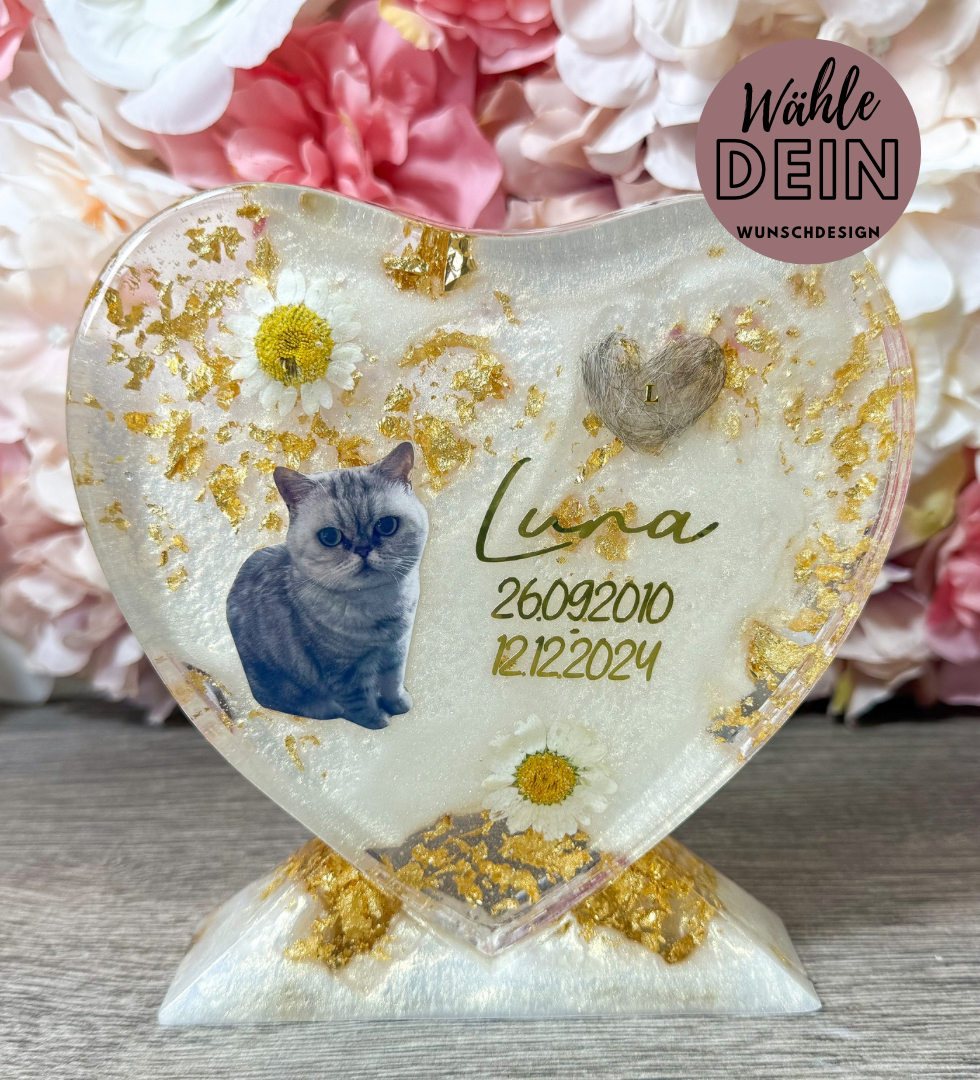 Erinnerungsstück Herz personalisiert – Andenken mit Foto, Namen, Daten oder auch Tierfell aus Resin