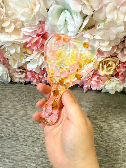 Einzelstück – Haarbürste mit echten, eingearbeiteten Blüten