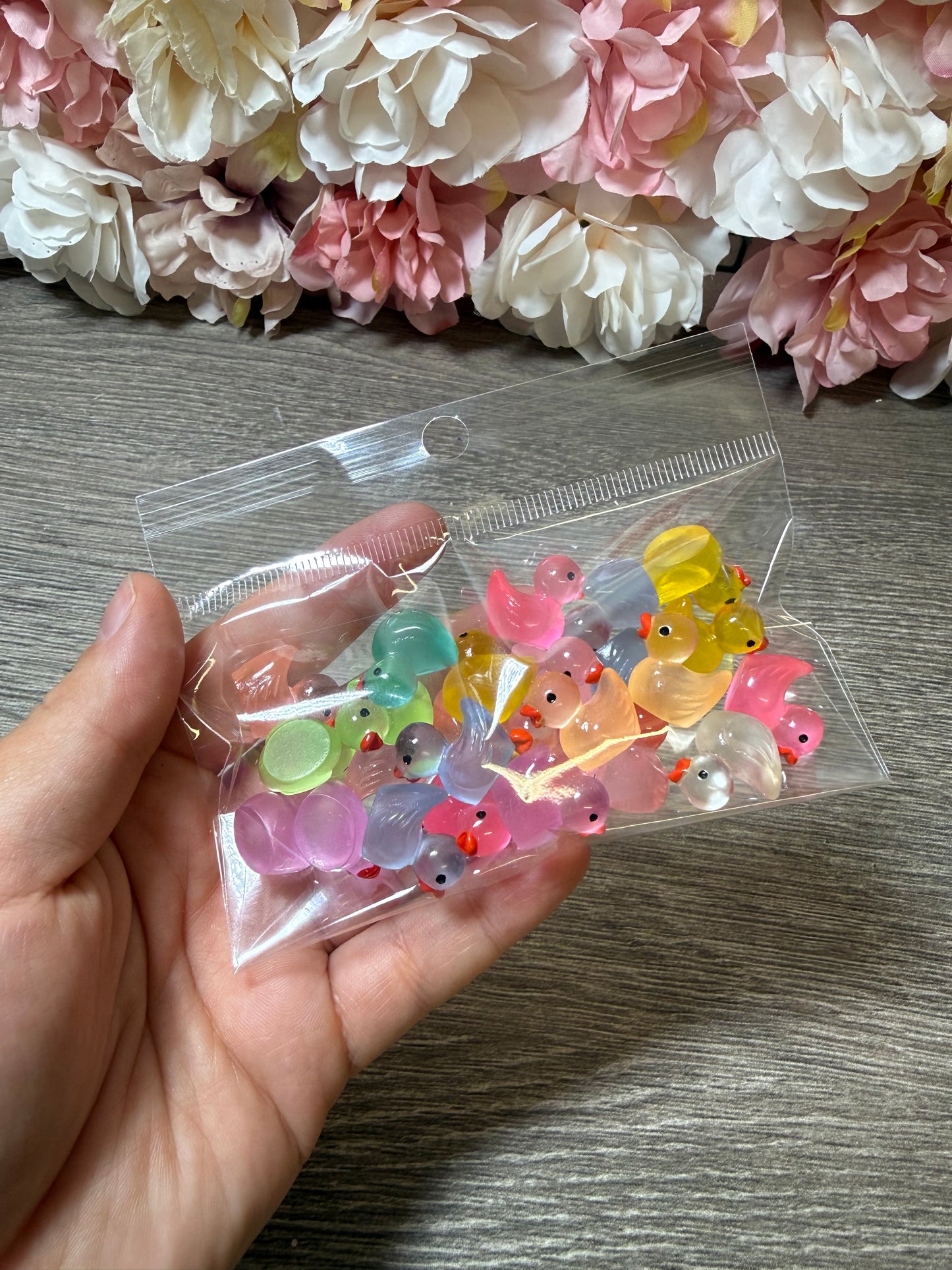 Kleine Acryl Entchen Figuren Resin Basteln Deko