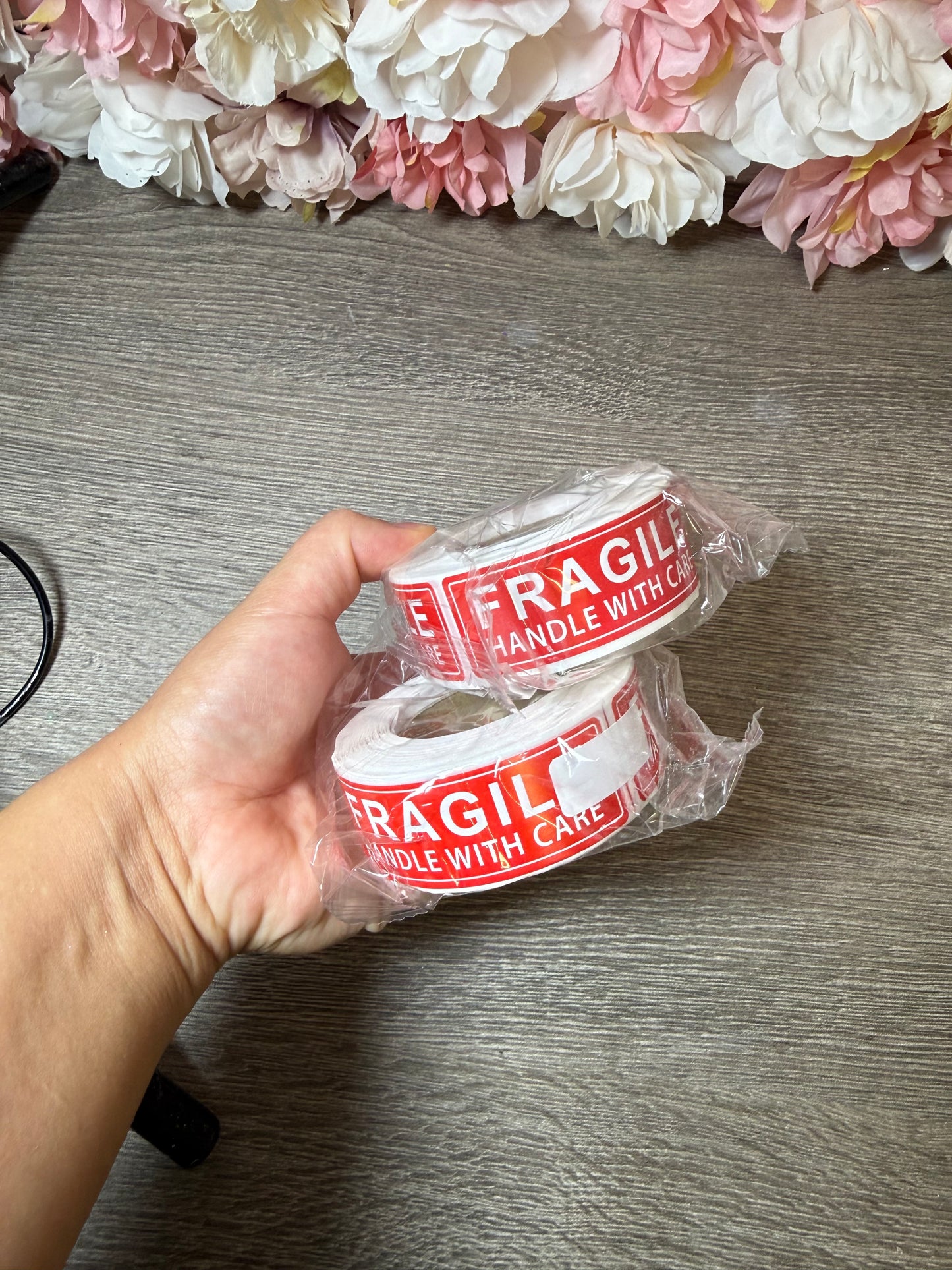 Fragile Versandaufkleber Handle with Care Sticker Rolle OVP Stückpreis
