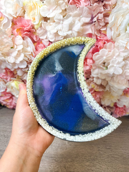 Mond Tablett aus Epoxidharz mit Galaxy Design – handgefertigte Deko & Geschenkidee Einzelstück