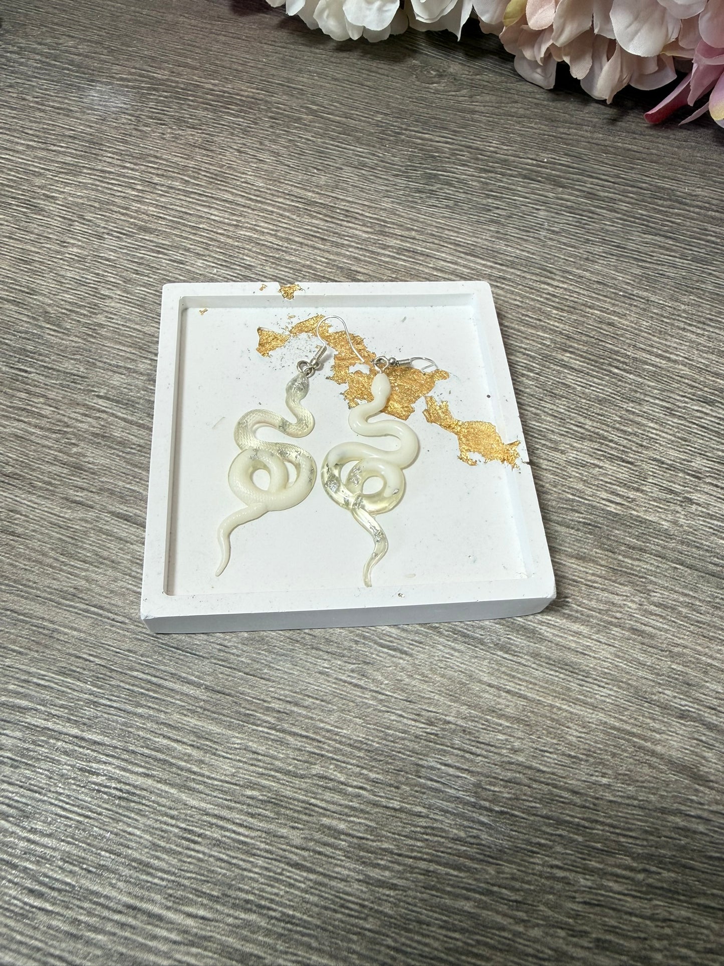 Ohrringe (Achtung Modeschmuck) Schlangen