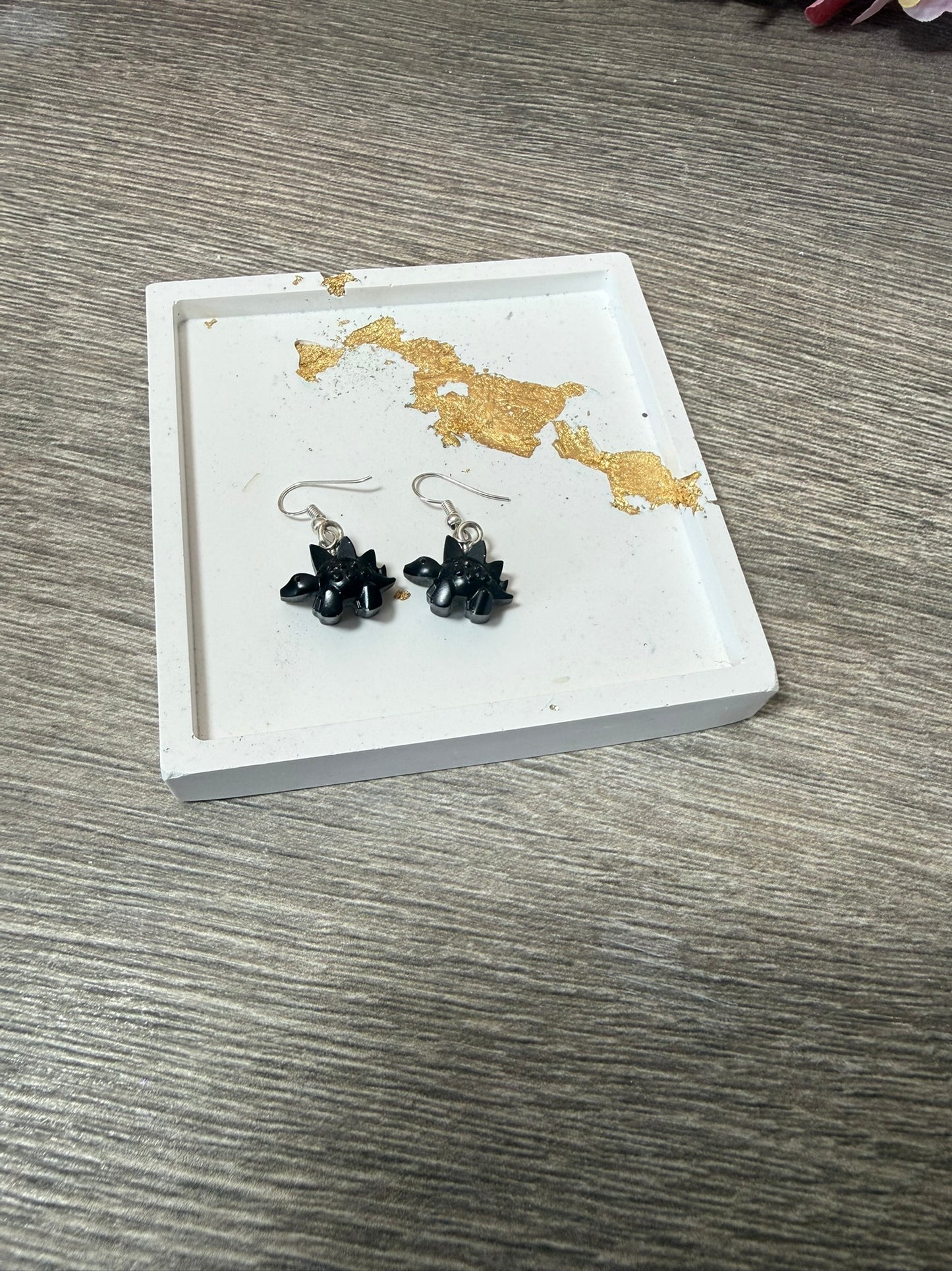 Ohrringe (Achtung Modeschmuck) Dinos