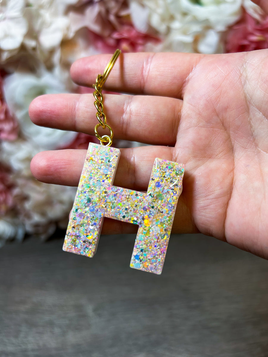 Schlüsselanhänger "Buchstabe" im Glitzer-Design