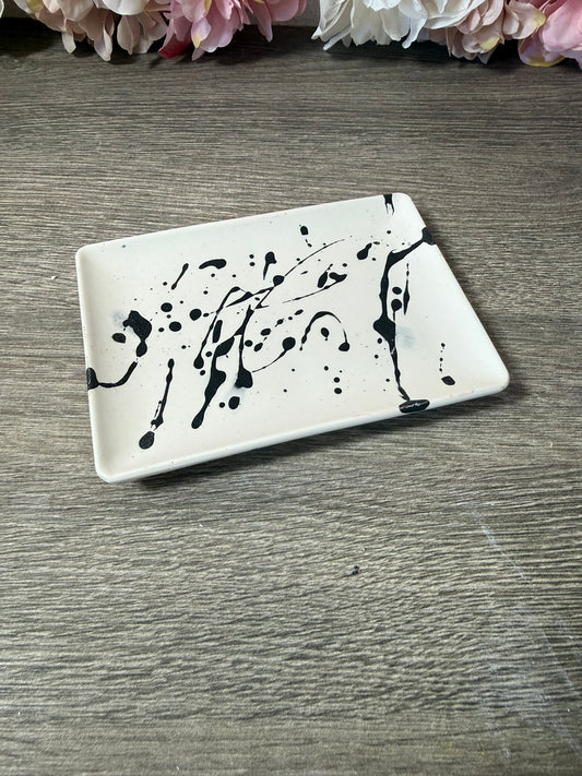 kleines Tablett aus Raysin