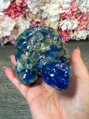 Figur Schildkröte mit echten Blüten