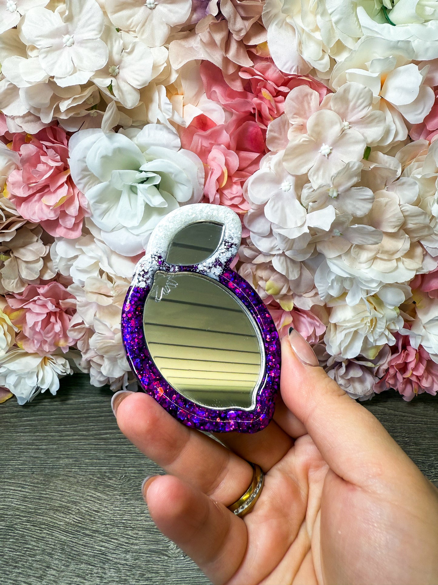 Taschenspiegel in verschiedenen Designs