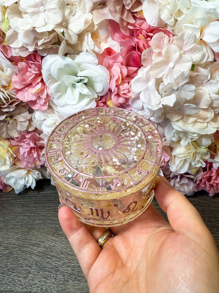 Dose Sternzeichen in verschiedenen Designs (B-Ware)