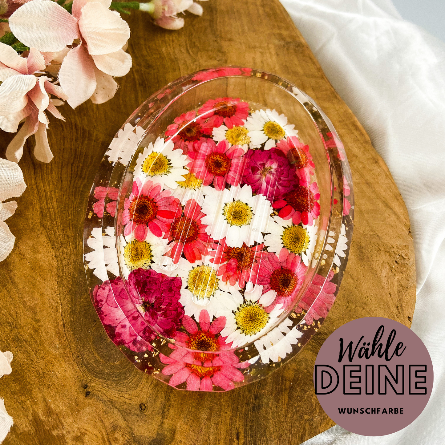 Seifenschale aus Resin mit echten Blüten