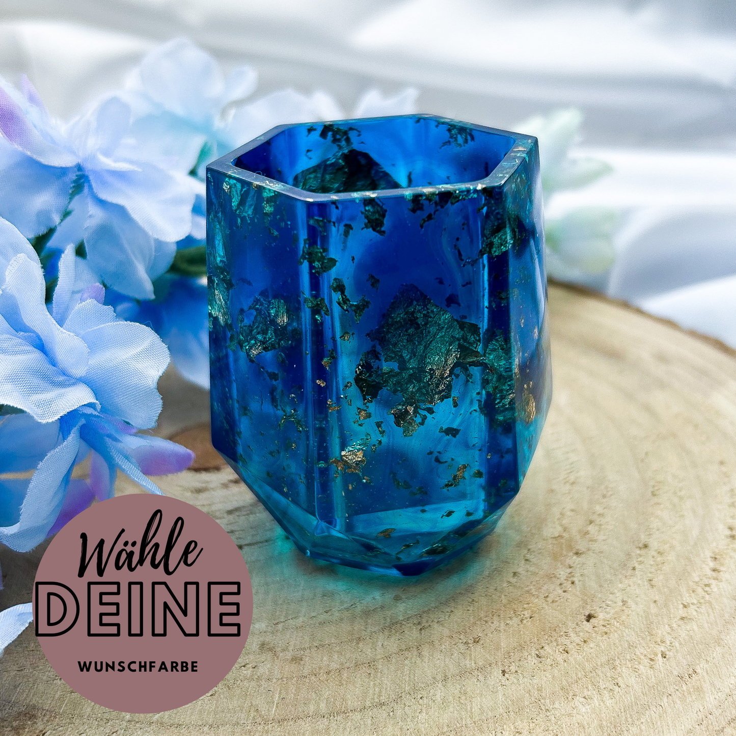 Kleiner Becher aus Resin in deiner Wunschfarbe