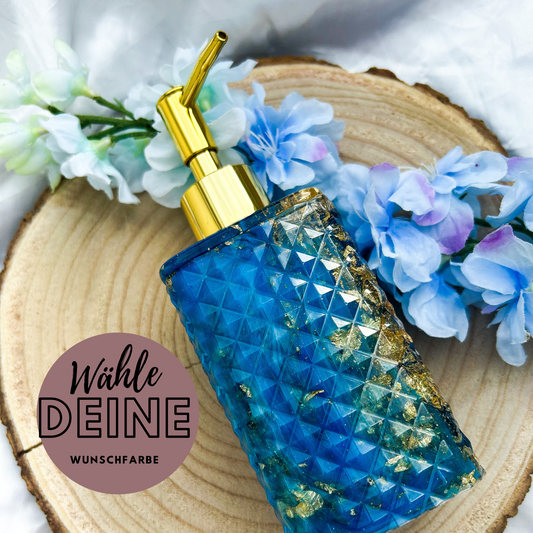 Seifenspender aus Resin im Mixed Design