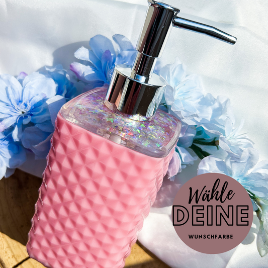 Seifenspender aus Resin im Split Design