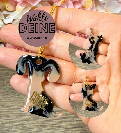 Personalisierter Hunde Schlüsselanhänger mit Name – liebevolles Hunde Andenken aus Resin